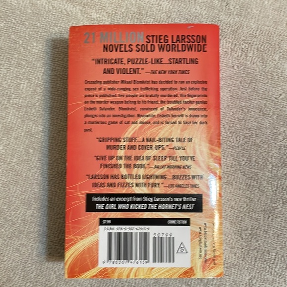 📚2/$6  The Girl Who Played with Fire #2 in the Millennium Series - Picture 2 of 12